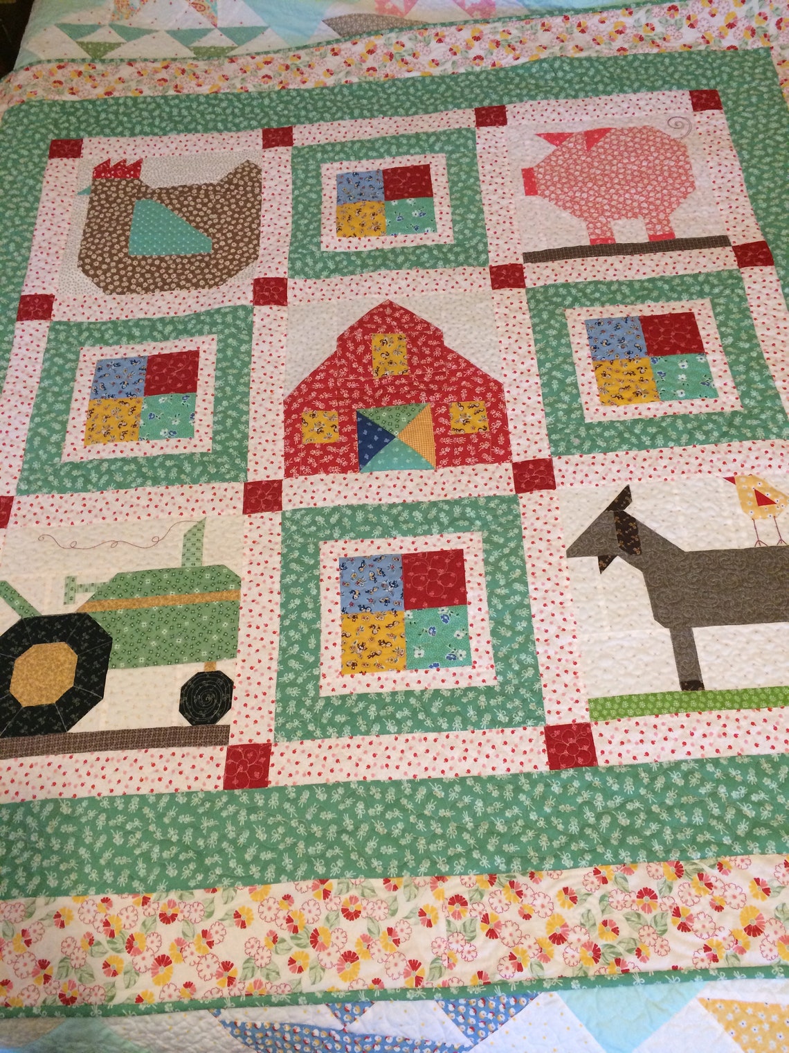 Little Red Barn Quilt/quilts for Sale/farm Theme Etsy