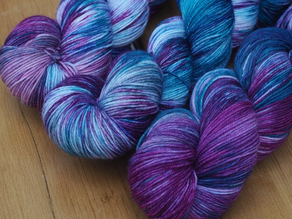 Flying Visit Perfect Sock Fingering Weight Merino / Nylon Yarn