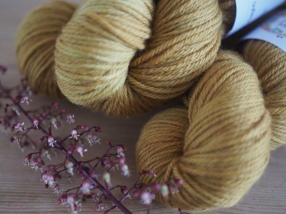 Perfect Sweater DK Weight Superwash Merino Yarn - Old Gold