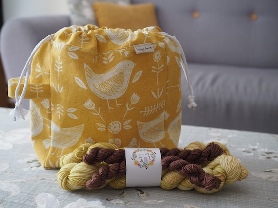 Small Stalwart, Yellow Birds Project Bag