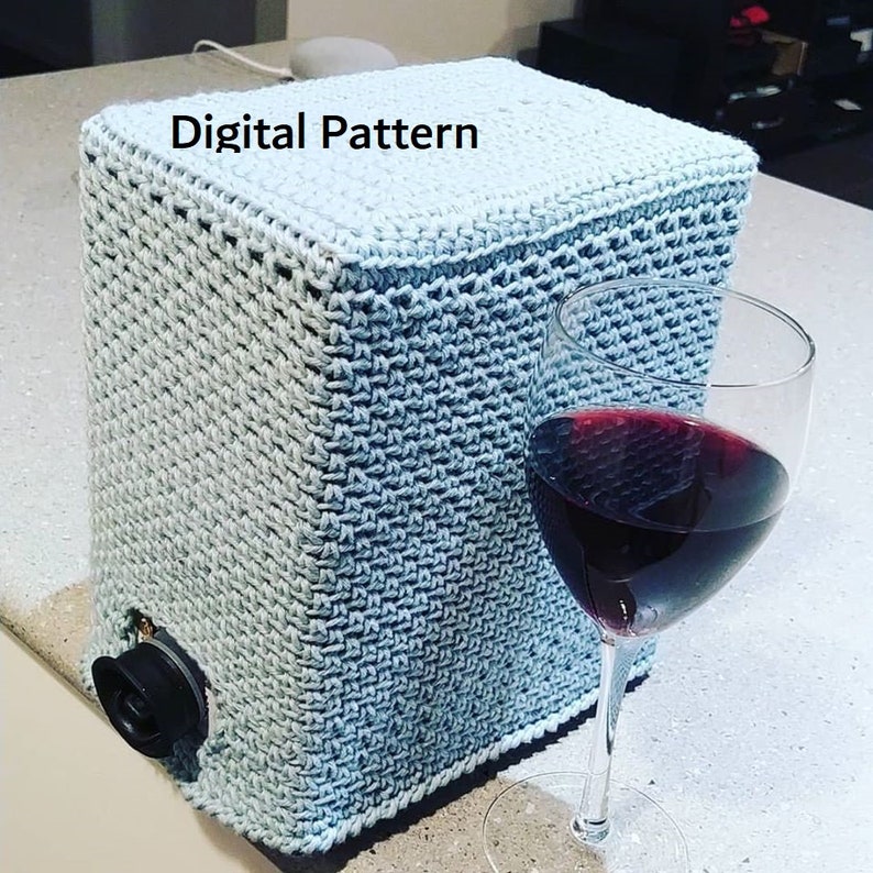 Goon-sey Cask Wine Cosy Crochet Pattern image 1