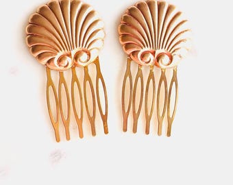 Vintage Raw Brass Scallop Shell Hair Combs: Wedding Accessories
