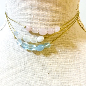 Ketting met pastelparel en Tsjechische glaskralen: sterlingzilveren sluiting, boho-zijden choker