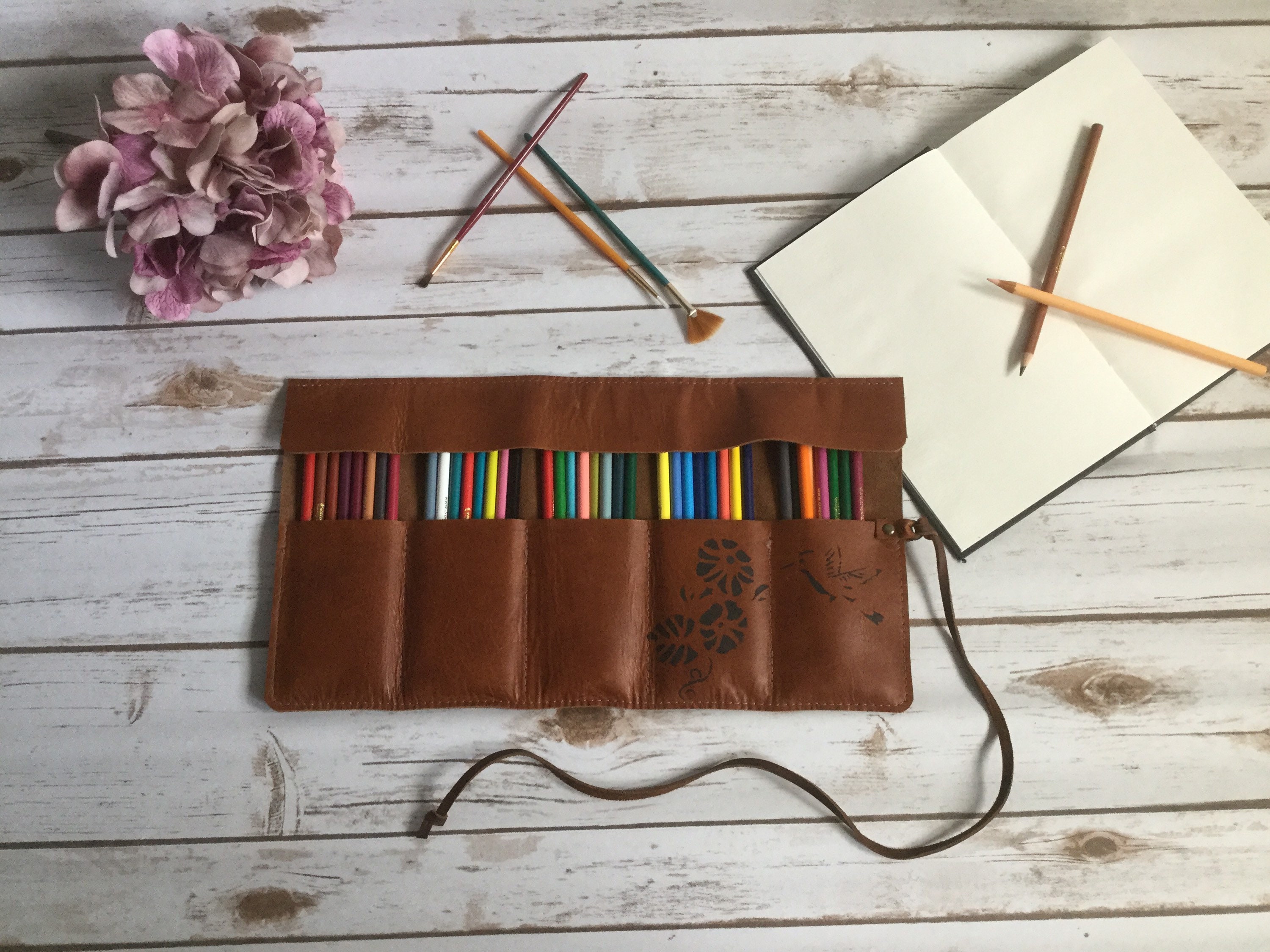 Personalized Leather Pencil Roll, Pen Roll, Pencil Roll Up Case, Artist pouch, Pencil Travel