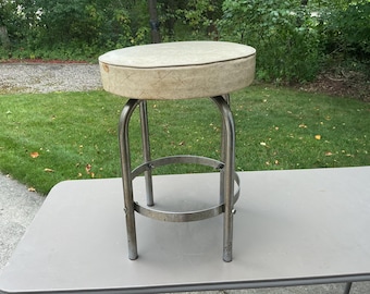 Vintage Metal Shabby Chic Round Seated Milking Short Stool Kitchen Furniture Decor