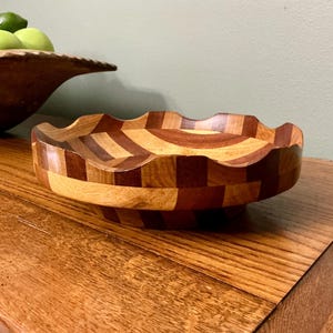 Vintage Decorative Wooden Bowl Checkerboard Striped Inlay Design Fruit Nut Bowl