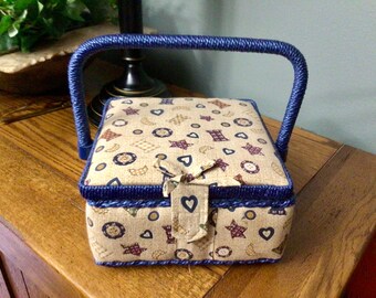 Vintage Small Sewing Basket America Hearts and Stars Thread Needle MCM Seamstress Decor