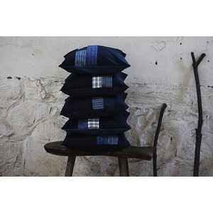 Shibori Pillows covers  - 18" x 18" Cotton Indigo Blue Patchwork Cases - Vintage Japanese boro - Natural hand dyed Plant dyes / Tie dye