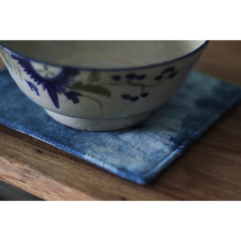Shibori blue coaster/Drink coastes/Tea insulation pad/Vintage/Indigo/linen/Natural hand dyed/plant dyes/Tie dye/China/Thealese image 2
