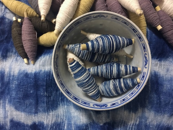 Variegated Indigo Cotton Sashiko Threads - Shibori Blue dyed thread - Natural hand dye/ Plant dyes - Embroidery Supplies - Sewing/ Quilting