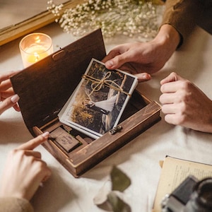 Personalized Wood Wedding Photo Box: 5x7 Keepsake with Optional USB image 1