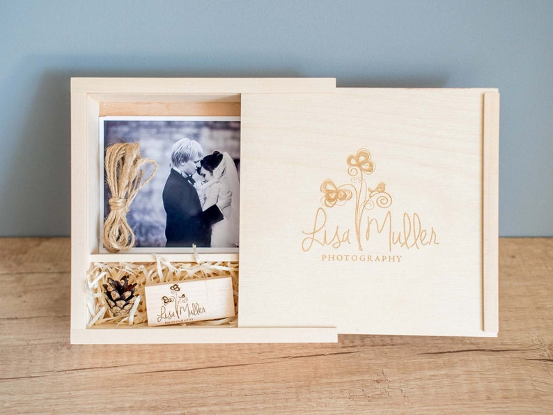 Wooden box for 4x6 photo with USB 3.0 flash drive, personalised wedding gift box for brides, custom memory box for 15x10 cm print image 7