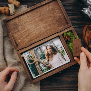 Scatola portafoto in legno con memoria 4x6 per foto 10 x 15 cm, confezione per usb e foto per matrimonio, scatola personalizzata, scatola USB incisa