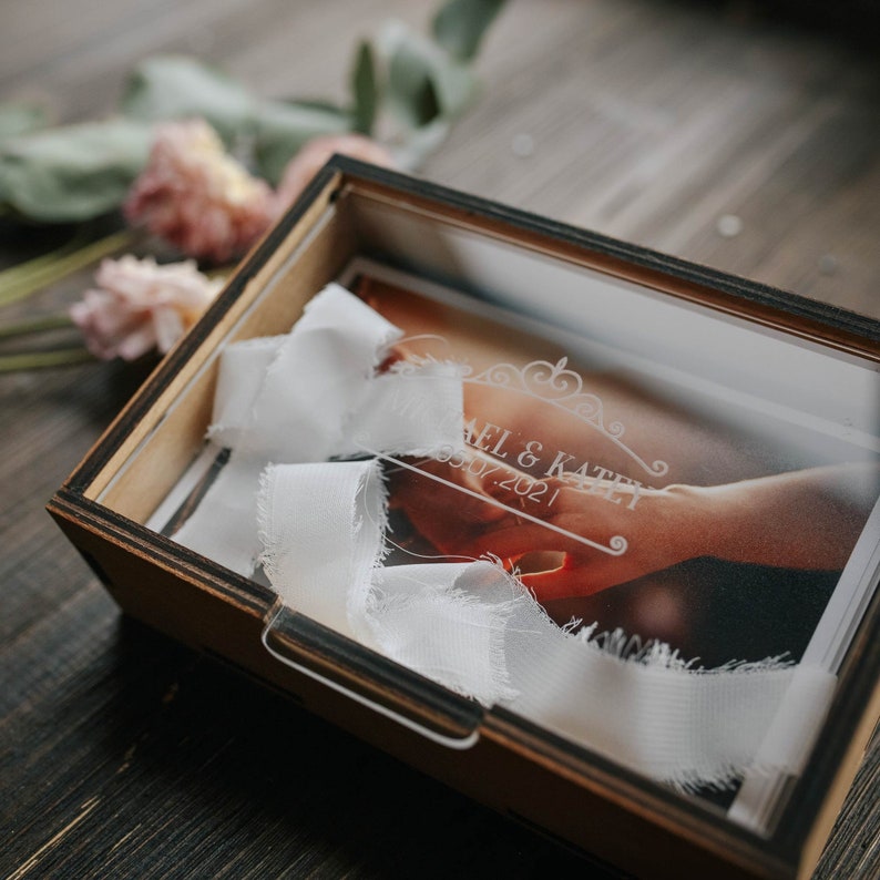 5x7 memory photo box with acrylic lid, wooden photo box for 13x18 cm prints, wedding photo presentation gift box, boudoir photo box image 2