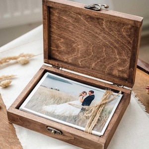 4x6 Fotobox Holz, Personalisierte Hochzeit Memory Box für 10 x 15 cm Drucke, Geschenk für Paare
