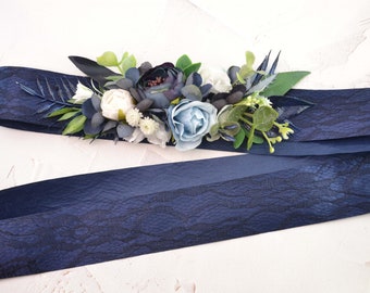 Flower belt navy blue Floral belt bride Wedding belt with flowers Bridal sash white blue Spring wedding flower accessories maternity photo