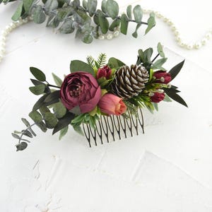 Winter flower headpiece for bride Floral hair accessories for women Boho wedding hair comb bridal Flower hair piece Bridesmaid Rustic comb