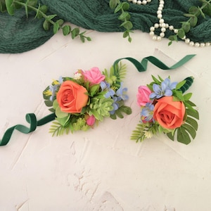Flower boutonniere and corsage set floral accessories Bridesmaid corsage Groomsmen boutonniere READY to SHIP Wedding wrist corsage set