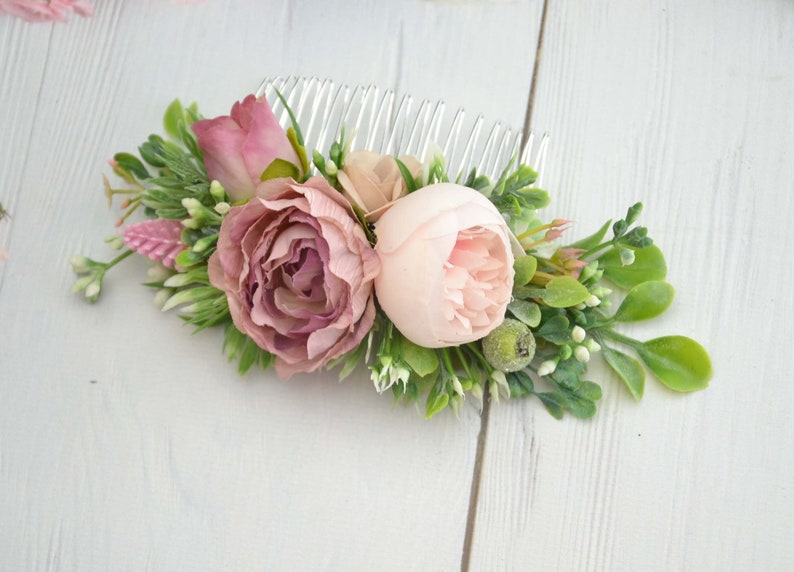Wedding headpiece,Bridal hair comb,Bridal flower comb,Bridesmaid hair comb,Flower hair piece Summer flower comb Blush floral hair piece