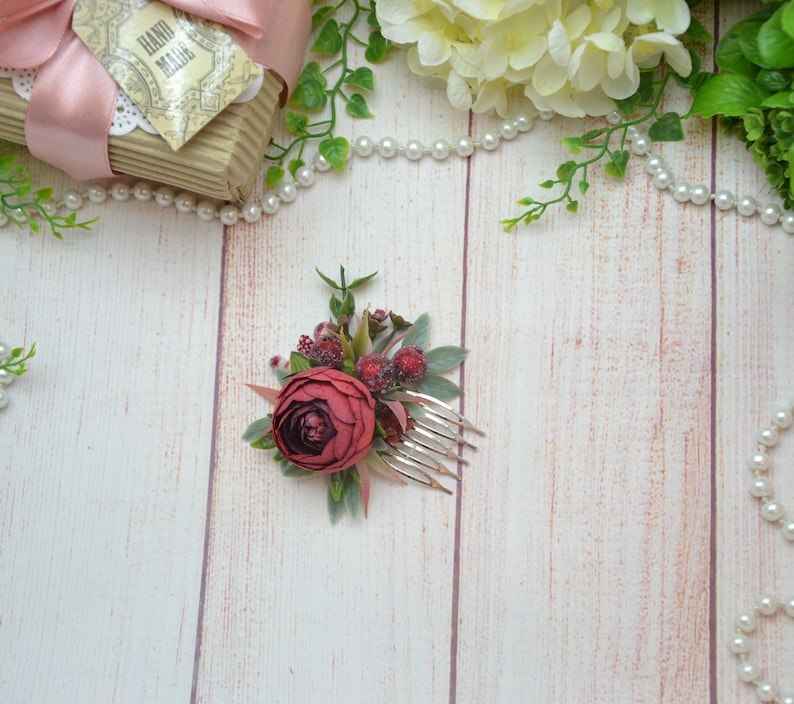 Red flower comb Small headpeice for girl Small flower hair piece for bridesmaid Floral hair decor Red Flower in hair Gift for girlfriend