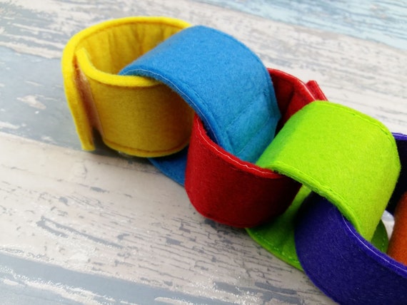 10 Felt Chain Links - Non Paper Chain - Hoop & Loop Fastener - Toddler Quiet Play - Key Motor Skills - Home School - Learning Activity Party Il_570xn