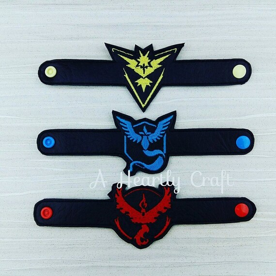 Pokemon Team Bracelet Choose your Team Valor Team Mystic or Team Instinct - Celebration Birthday Party Favor Il_570xn