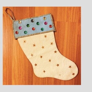 MCM embroidered sequin felt Christmas stocking // mid-century vintage white and blue stocking // kitschy vintage holiday decor