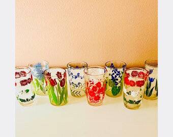 Set of eight vintage "swanky swig" glasses // mid-century red and blue floral small juice glasses // retro peanut butter glasses
