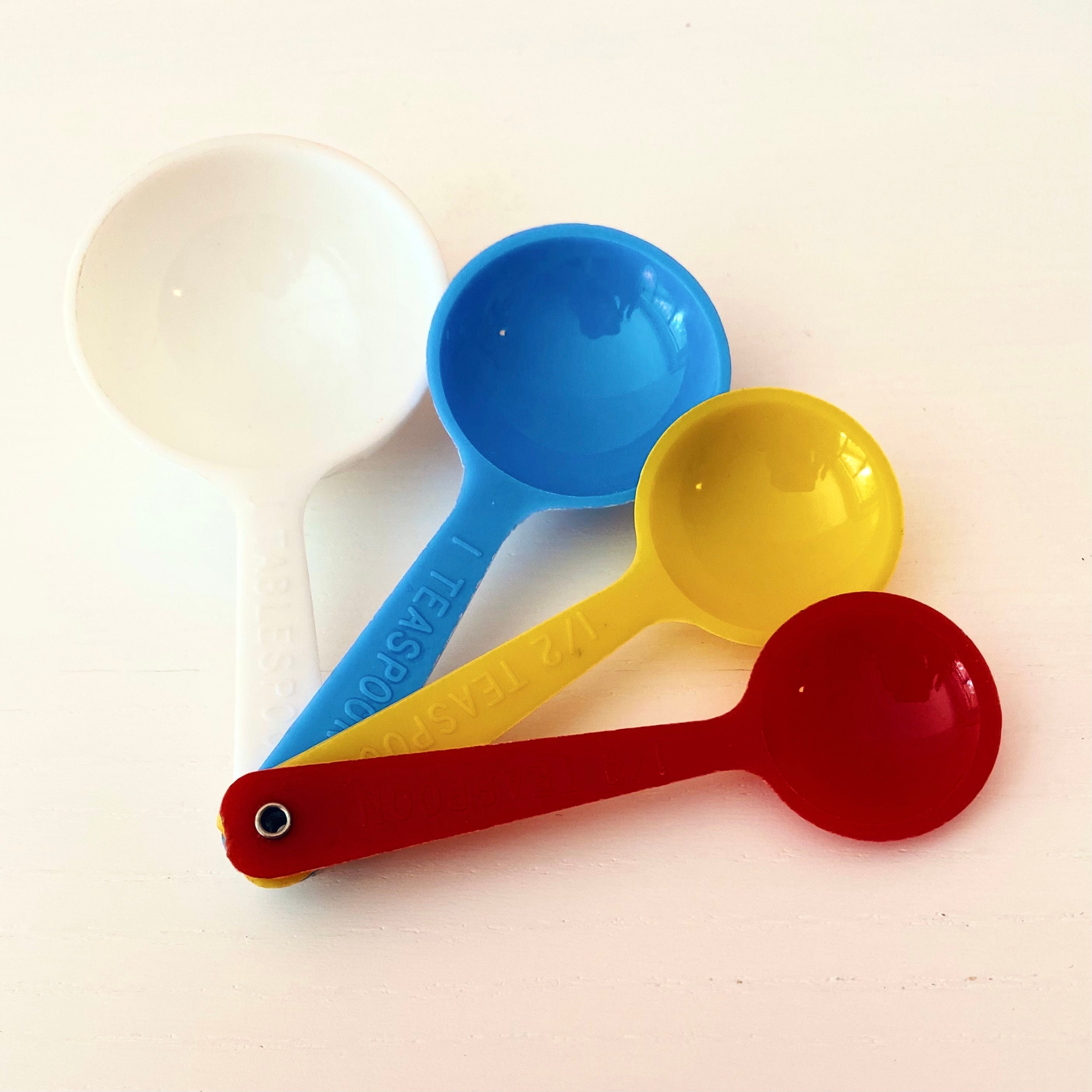 Vintage Plastic Nesting Measuring Spoons Vintage Childrens Measuring Spoons  1950s Colorful Baking and Cooking Spoon Set 