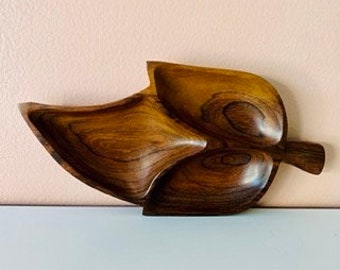 Vintage carved wood leaf sectioned snack bowl // mid-century teak wooden appetizer tray/ trinket dish