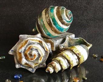 Raku ceramic shells set centerpiece ornament handmade, colorful modern coastal marine furnishings, customizable color on request
