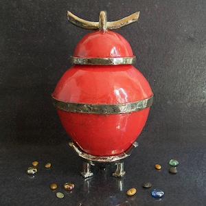 raku pottery cremation urn red cracklè glaze, asian style lidded urn for human or pet ashes, various color available, engraving included