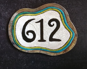 Numero Civico in Ceramica Raku – Targa Civico di Casa Personalizzata, Stile Liberty & Coastal – Numero di Casa Fatto a Mano in Italia