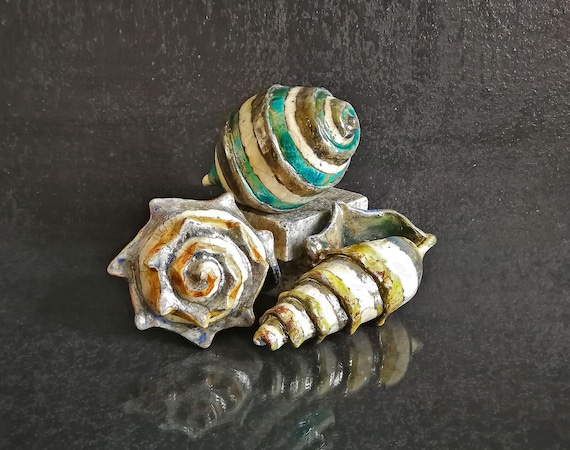Set di conchiglie in ceramica Raku – Riproduzioni decorative colorate, centro tavola marino artigianale, colori personalizzabili