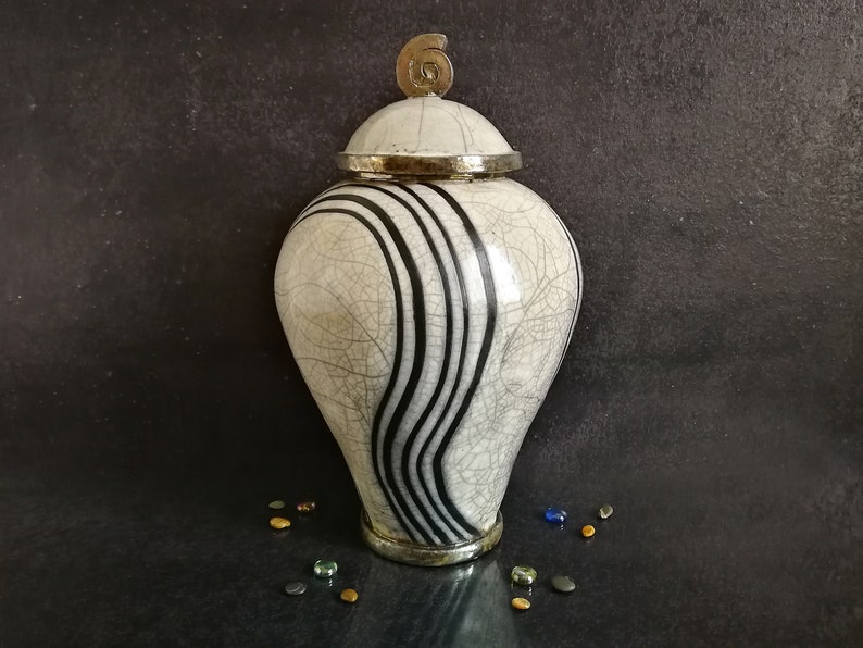 Raku pottery white urn for human or pet ashes, minimal and elegant design inspired by oriental shape, various colors and size available image 3