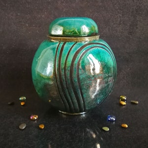 Raku ceramic spherical turquoise urn for human or pet ashes, various colors available, engravable, capacity 18 / 45 / 85 / 180 cubic inches image 3