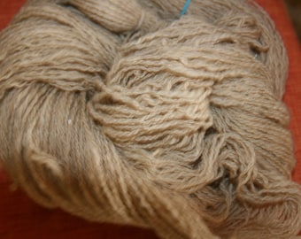Merino fiado à mão de 192 g, fiado à mão, do sul da Alemanha.
