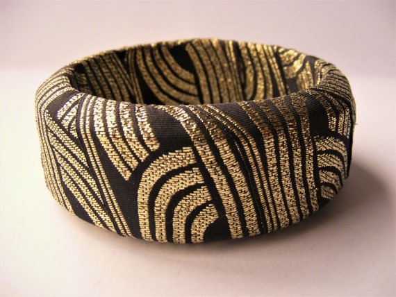 Vintage 1970s Wide Bangle With Gold Black Pattern - Etsy