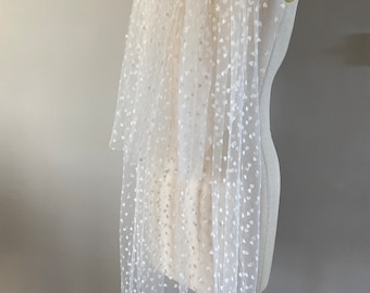 Heart shaped spotty tulle double tier bridal veil