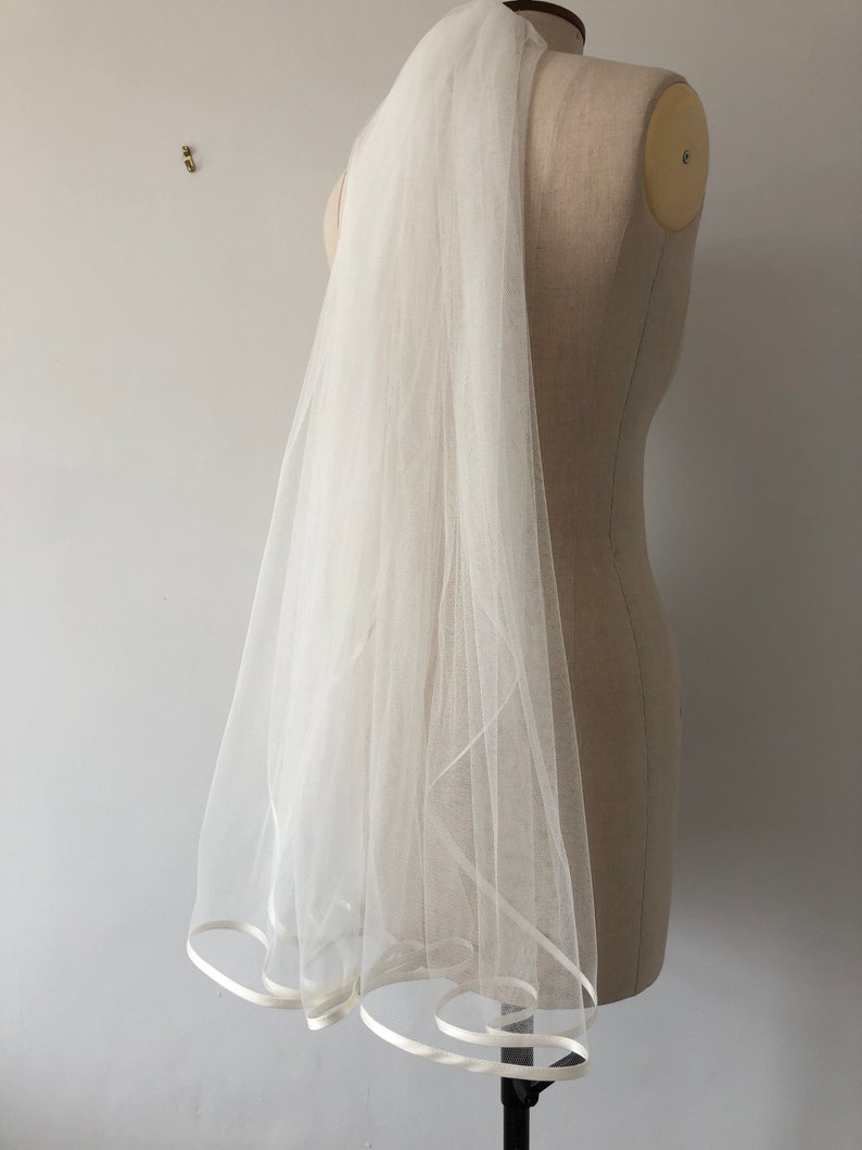 Satin binding edge on soft tulle bridal veil finger tip length wedding accessory image 2