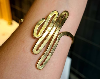 Hammered Brass Cuff Bracelet, Adjustable Gold Wave Bangle, Boho Bridal Jewelry