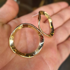 Unique Gold Twisted Hoop Earrings, Circle Stud Earrings, Elegant Gold Hoop Studs, Everyday Earrings, Handmade Gift for Her, Mothers Gift