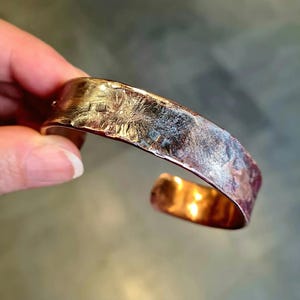 Mens Copper Cuff Bracelet, Hammered Copper Wide Cuff Bracelet Textured with Silver, Fathers Day Gift, Unisex Thick Copper Cuff, Mens Jewelry