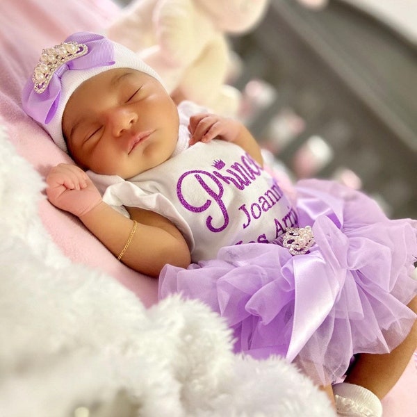 Newborn Girl Coming Home Outfit, Babygirl Clothes, Newborn Baby Clothes, Baby Girl Romper, The princess has arrived Personalized