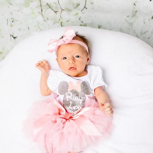 Minnie Mouse Baby Girl Coming Home Outfit , Personalized Gift Baby Girl , Newborn Girl outfit , Baby shower gift