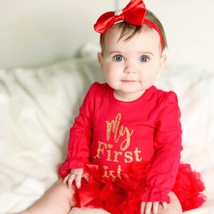 Baby&#39;s First Christmas Outfit: Red Ruffle Onesie, Sequin Headband