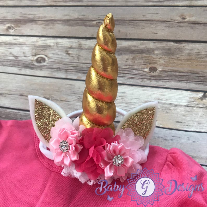 Unicorn theme birthday Unicorn party Unicorn horn first birthday outfit baby girl i am magical onesie