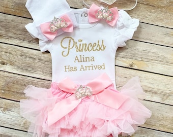 The Princess Has Arrived / Baby Girl Coming Home Outfit / Personalized / Gold Coming Home Outfit