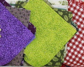 Vintage 58 Old Fashion Designs Quilting with Assorted Counts of Squares 4" by 4" each (FREE SHIPPING)