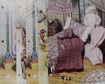 Vintage Annie's Fashion Doll Crochet Club - Home Decor Set of 8 Patterns Pre-Owned (FREE SHIPPING)